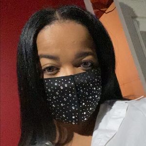 Meet your Posher, Deangela